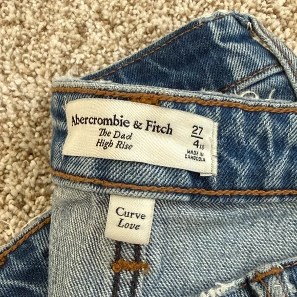 Abercrombie & Fitch The Dad Jean - Picture 2 of 6